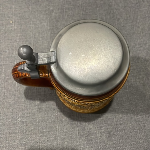 Vintage Beer Stein with Pewter Lid and Scene People drinking and dancing - Picture 4 of 15